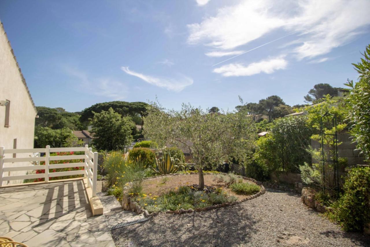 Large Spacious House In Frejus Exterior photo