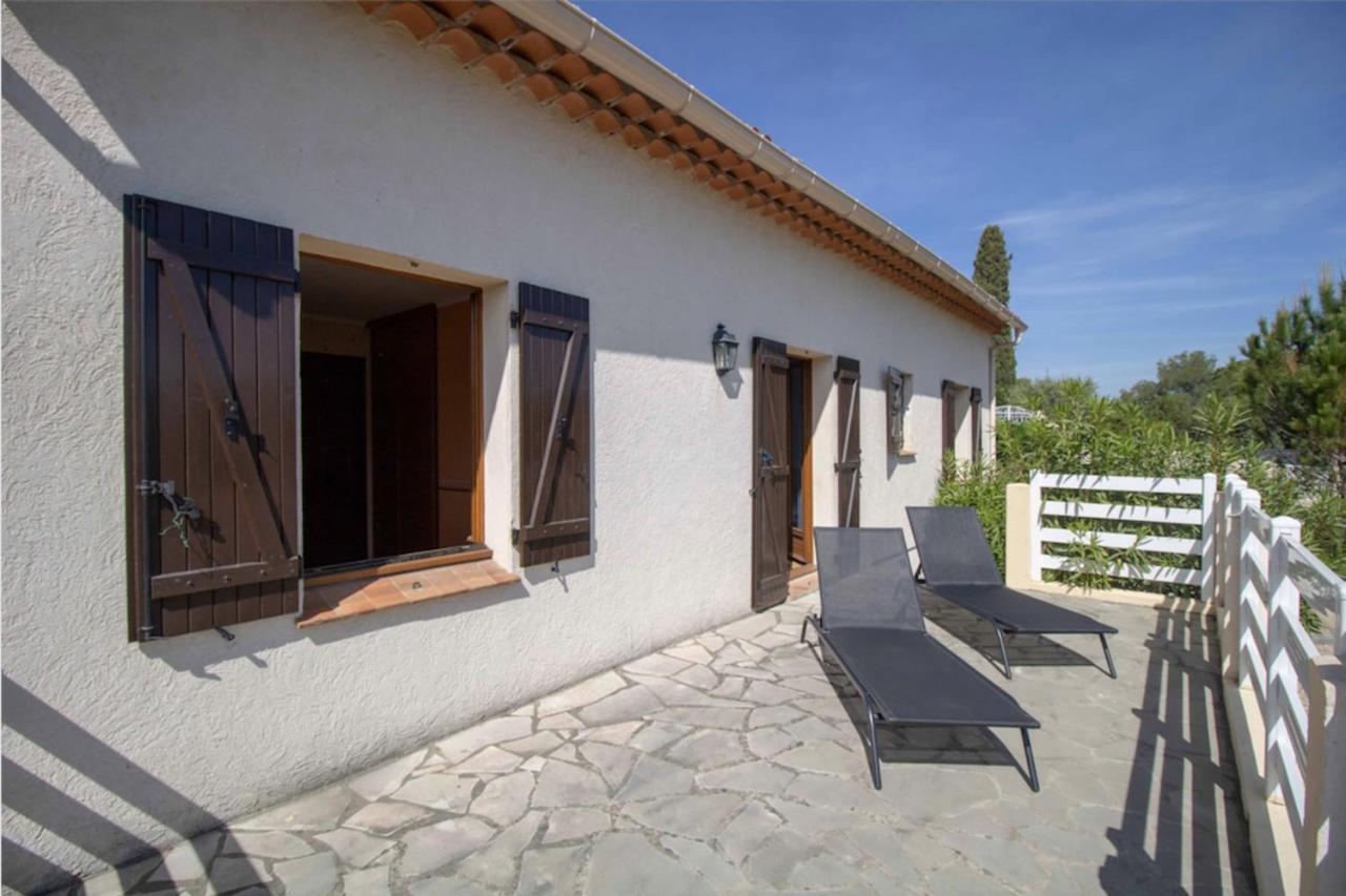 Large Spacious House In Frejus Exterior photo